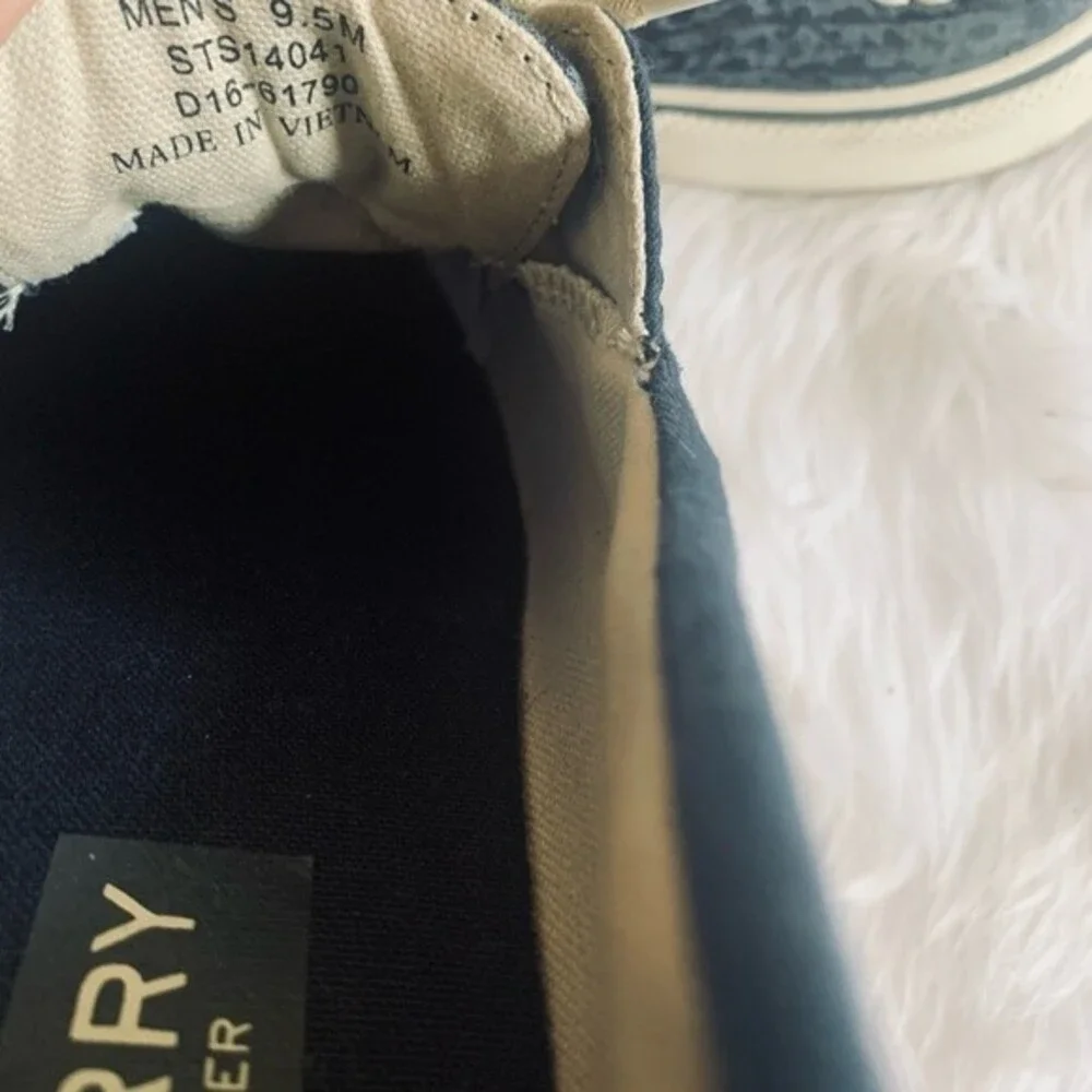 Sperry boat shoes